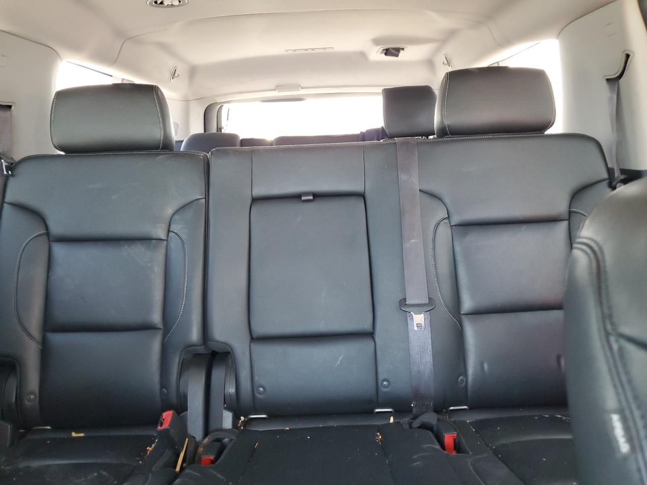 2016 Chevrolet Suburban VIN 1GNSCHKC4GR322644 Copart auction photo, side damage thumbnail 10