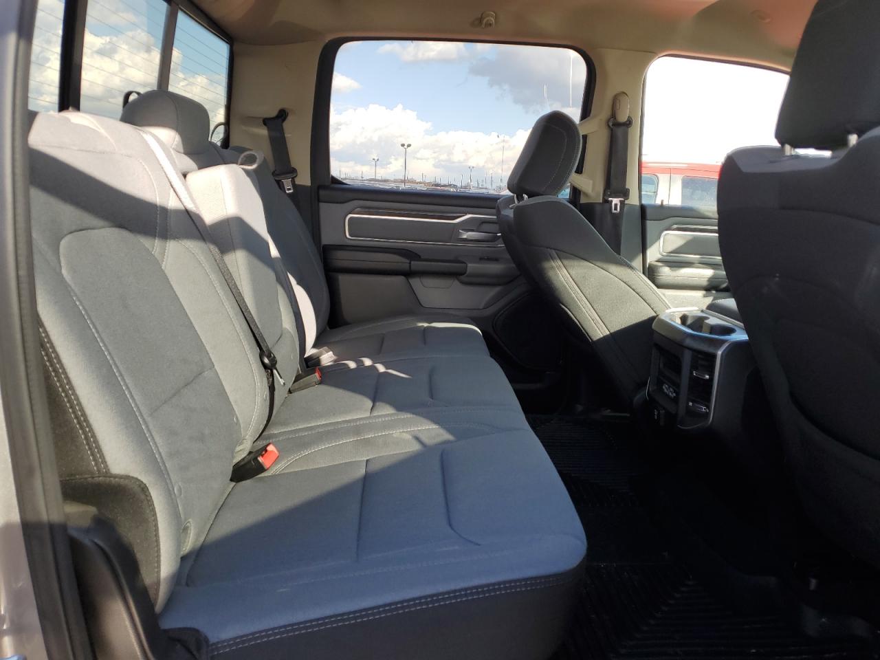 2019 RAM 1500 VIN 1C6SRFFT3KN649954 Copart auction photo, side / minor dent/scratches damage thumbnail 10