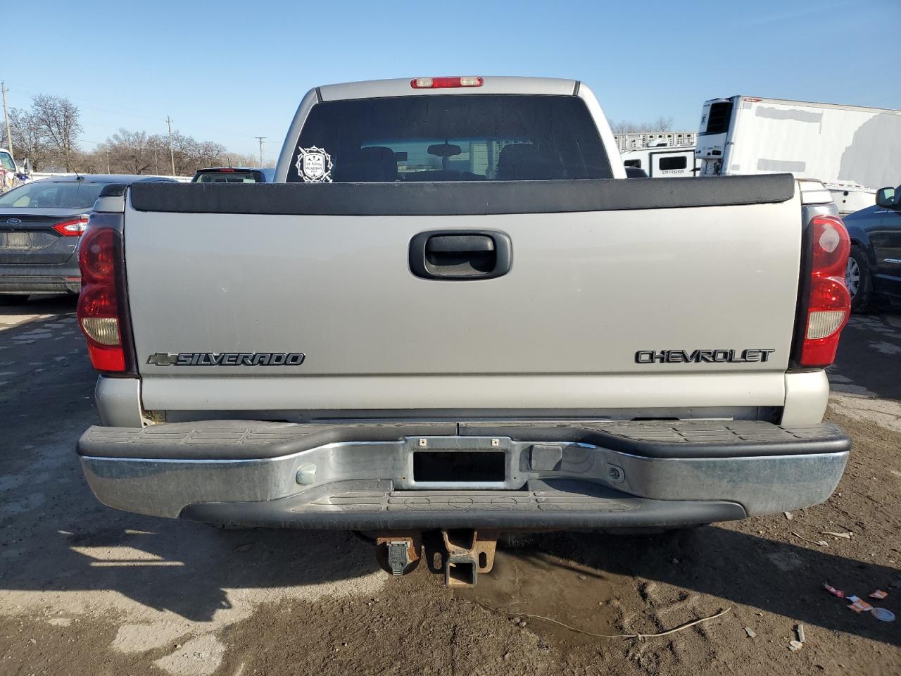 2005 Chevrolet Silverado VIN 2GCEK13T951383881 Copart auction photo, front end damage thumbnail 6