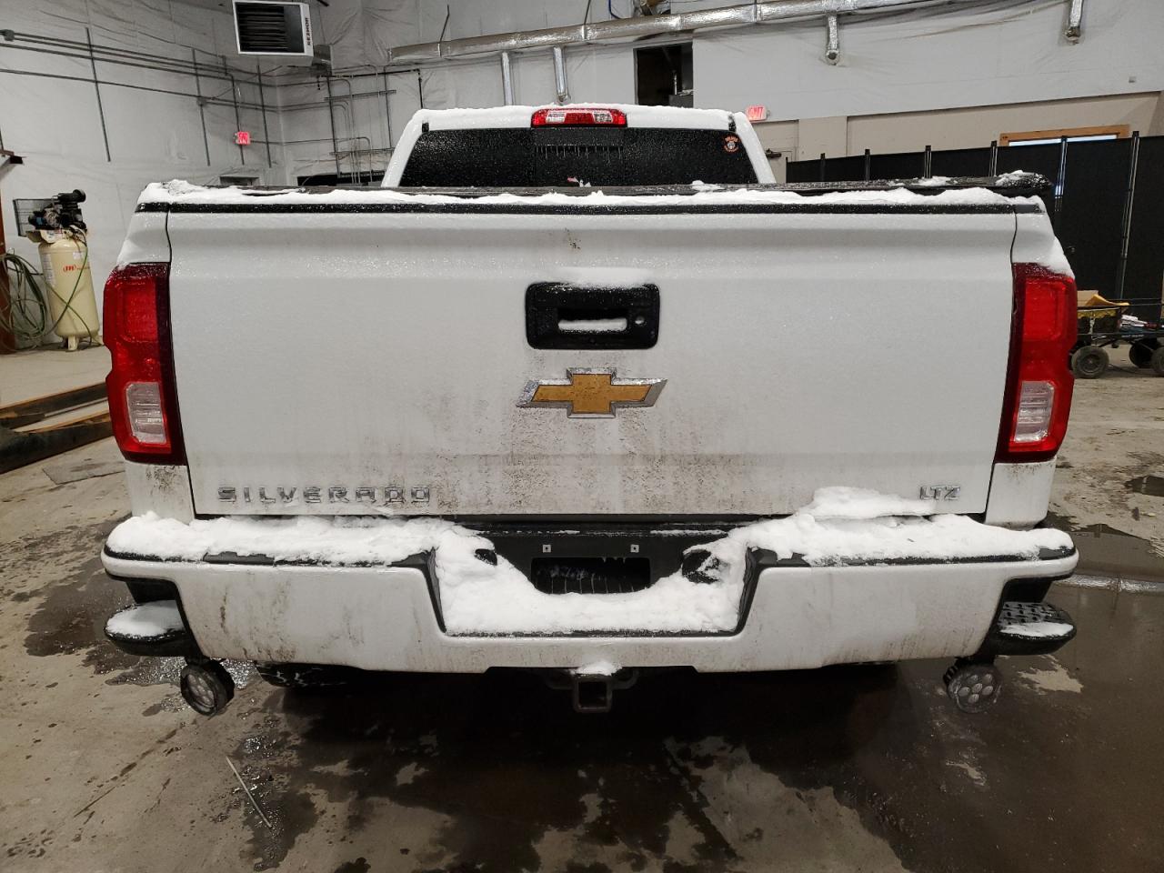 2018 Chevrolet Silverado VIN 3GCUKSEC5JG308448 Copart auction photo, front end / all over damage thumbnail 6
