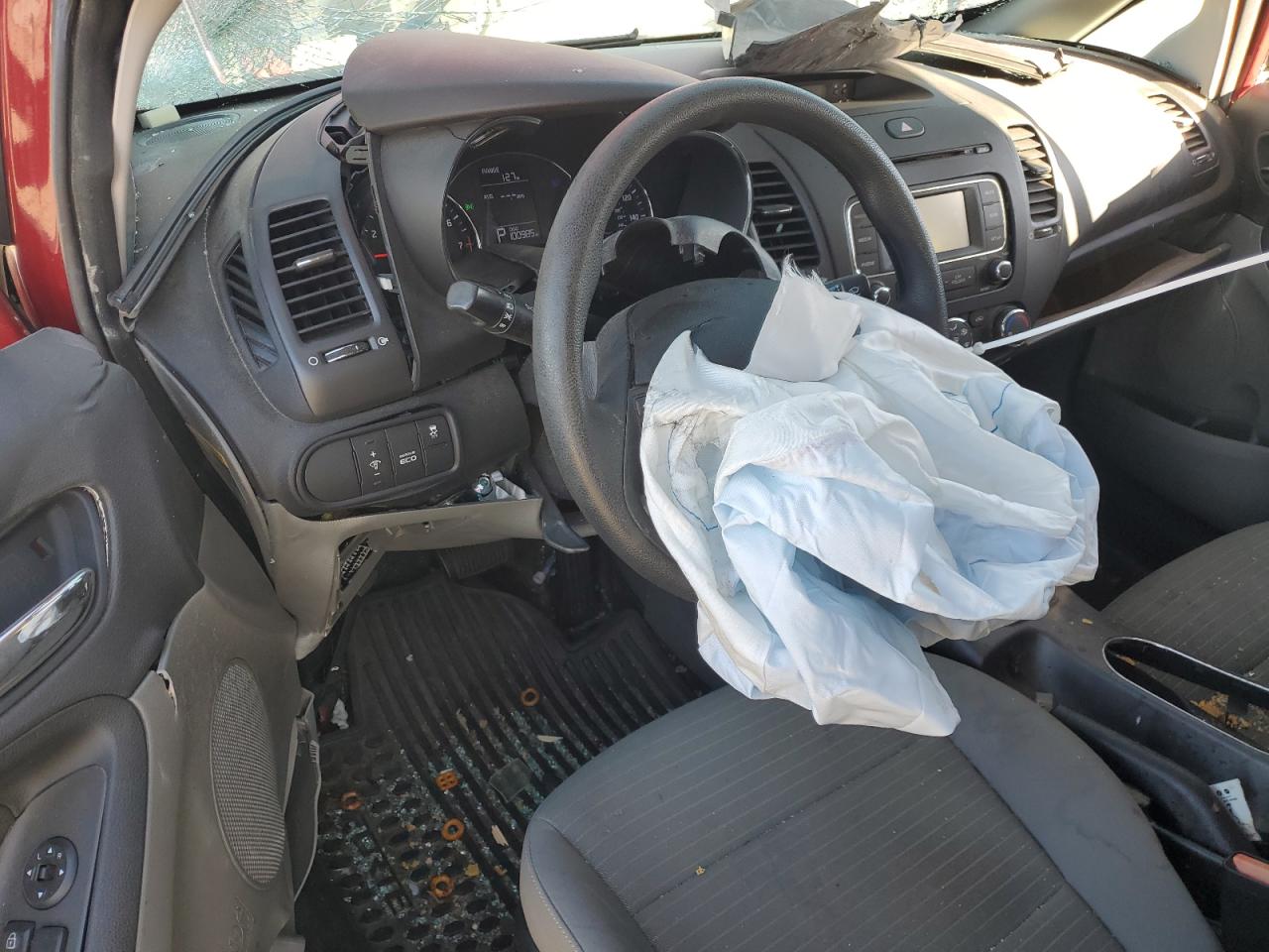 2016 KIA Forte VIN KNAFX4A68G5462767 Copart auction photo, all over damage thumbnail 8