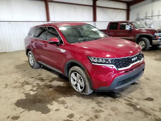2022 KIA Sorento VIN 5XYRGDLC4NG075365 Copart auction photo, side / front end damage thumbnail 15