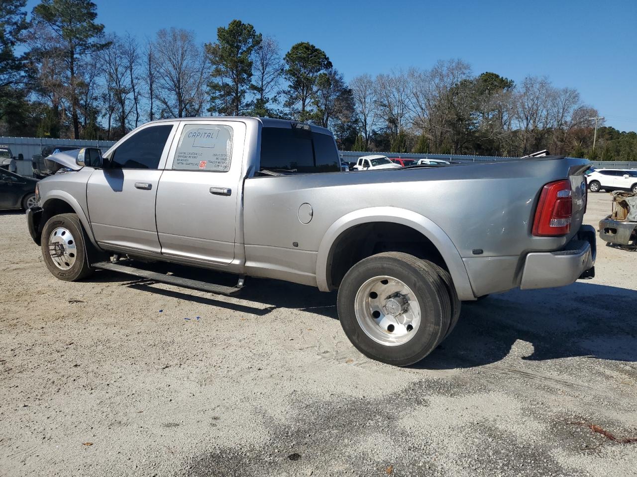 2017 RAM 3500 VIN 3C63RRJL7HG603137 Copart auction photo, front end damage thumbnail 2