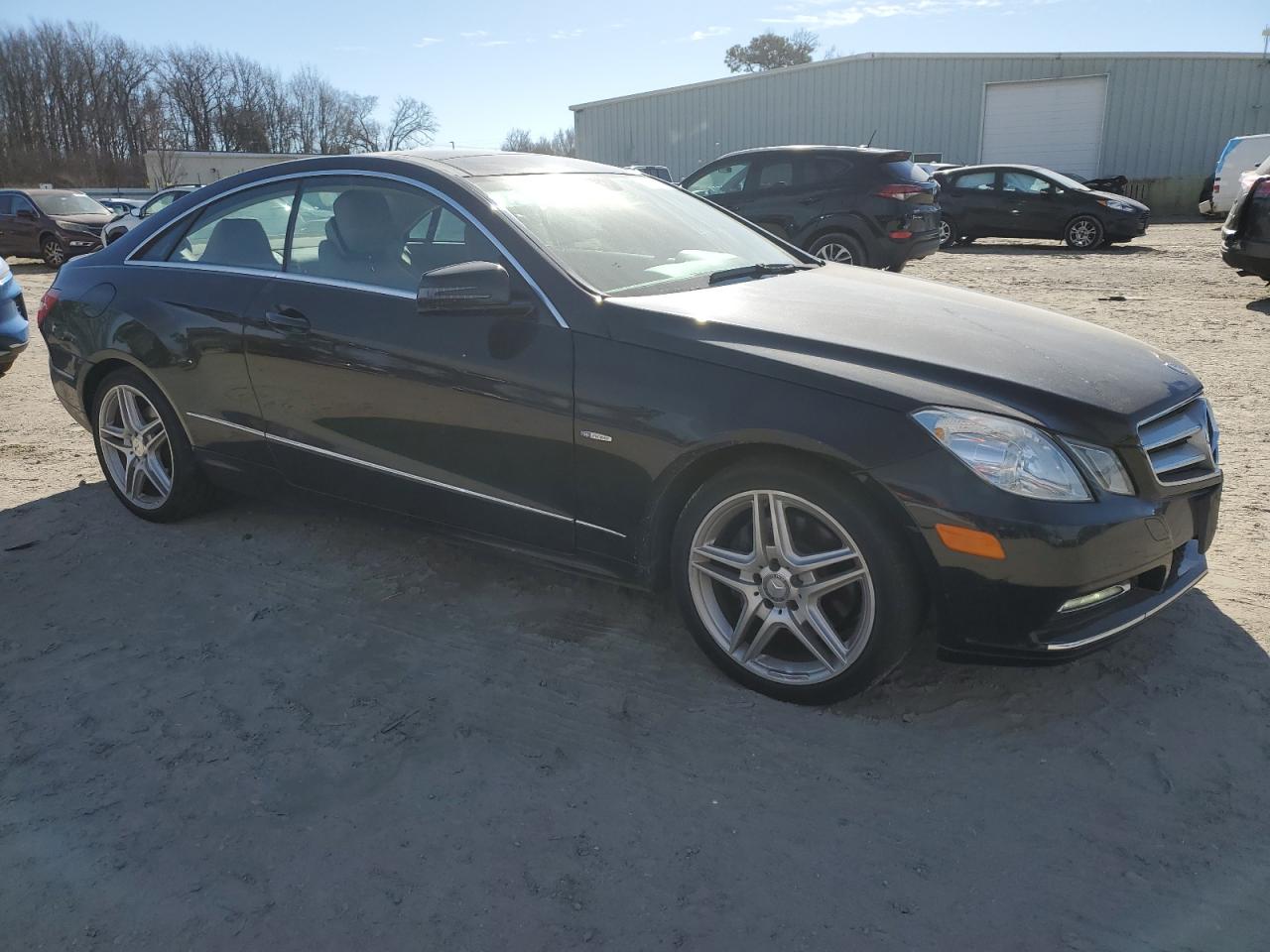 2012 Mercedes-Benz E-klasse VIN WDDKJ5KB2CF134324 Copart auction photo, rear end / minor dent/scratches damage thumbnail 4