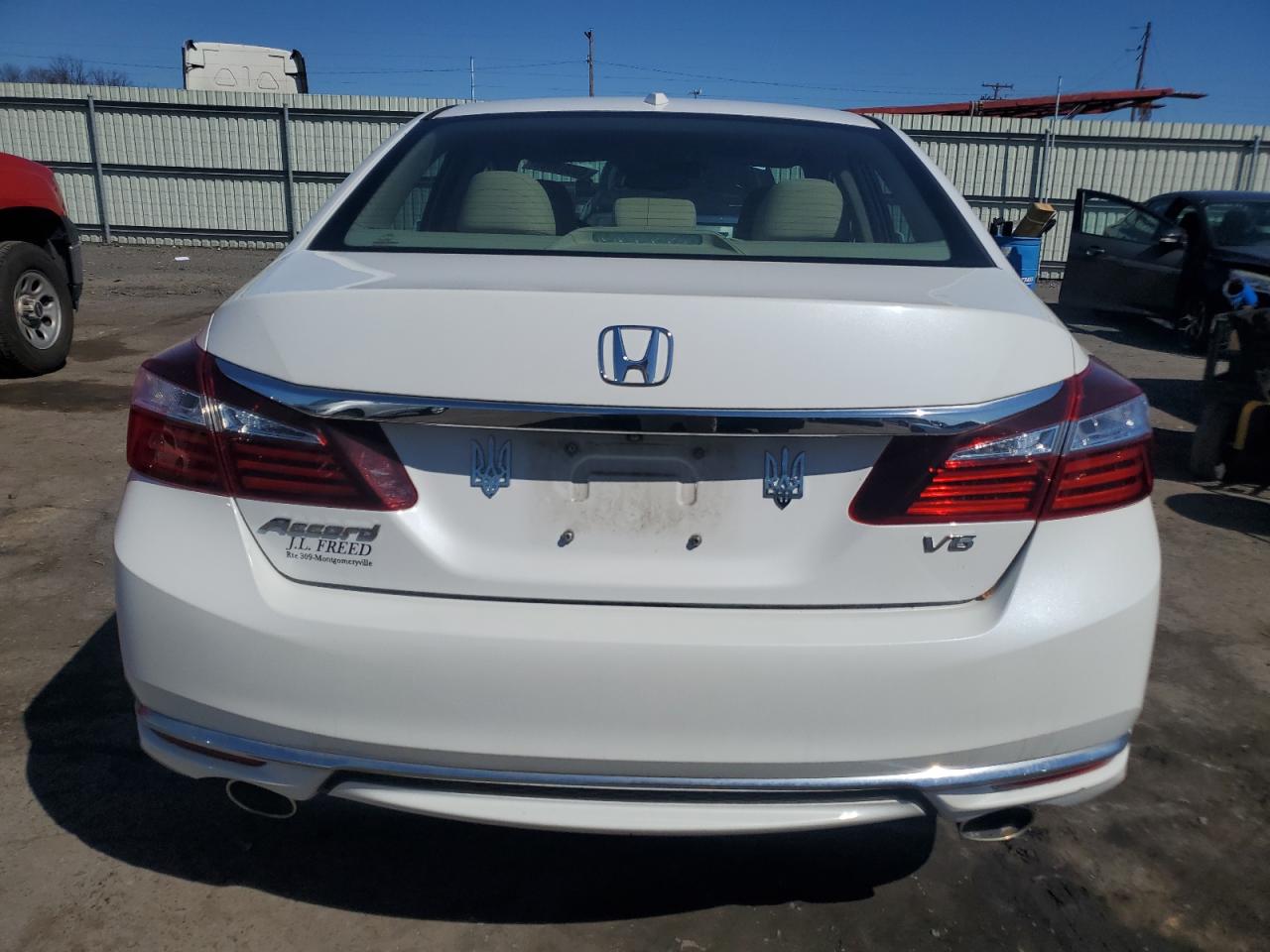 2016 Honda Accord VIN 1HGCR3F08GA003553 Copart auction photo, front end damage thumbnail 6