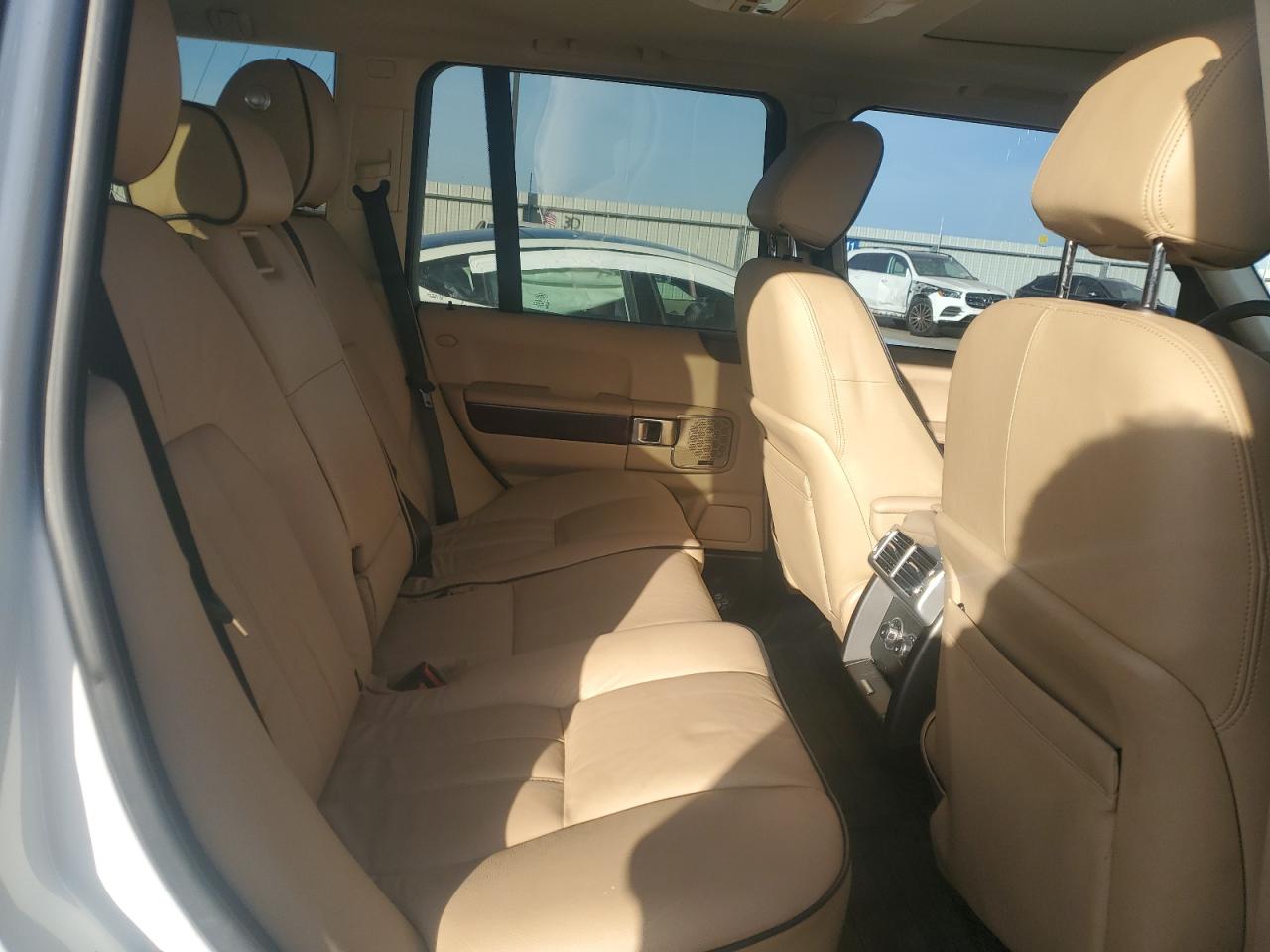 2011 Land Rover Range Rover VIN SALME1D48BA343487 Copart auction photo, normal wear / hail damage thumbnail 11
