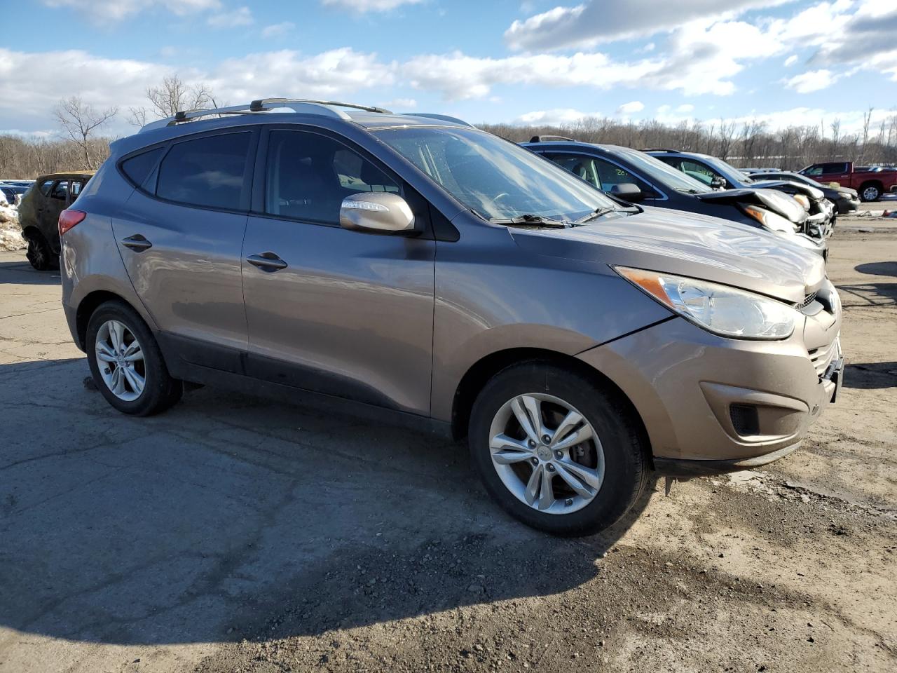 2012 Hyundai Tucson VIN KM8JUCAC4CU491037 Copart auction photo, front end / minor dent/scratches damage thumbnail 4