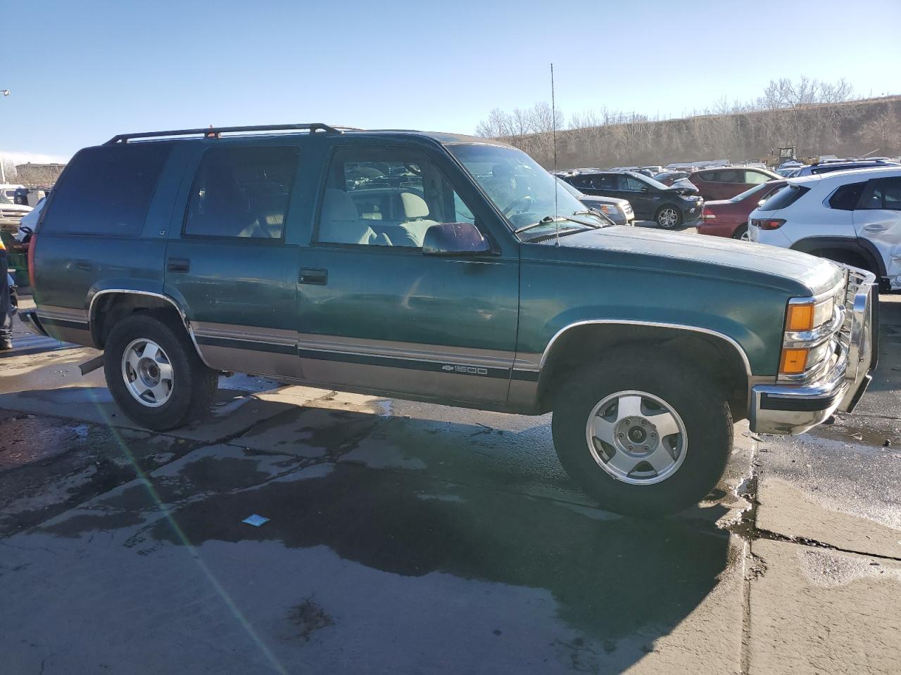 1996 Chevrolet Tahoe VIN 1GNEK13R4TJ307743 Copart auction photo, rear end / side damage thumbnail 4