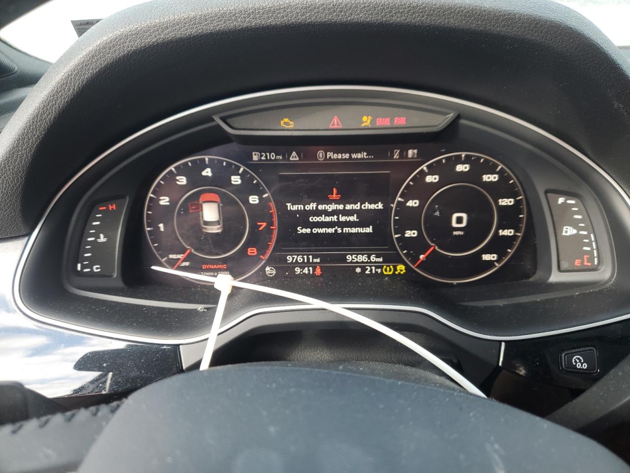 2017 Audi Q7 VIN WA1LAAF75HD025642 Copart auction photo, front end damage thumbnail 9