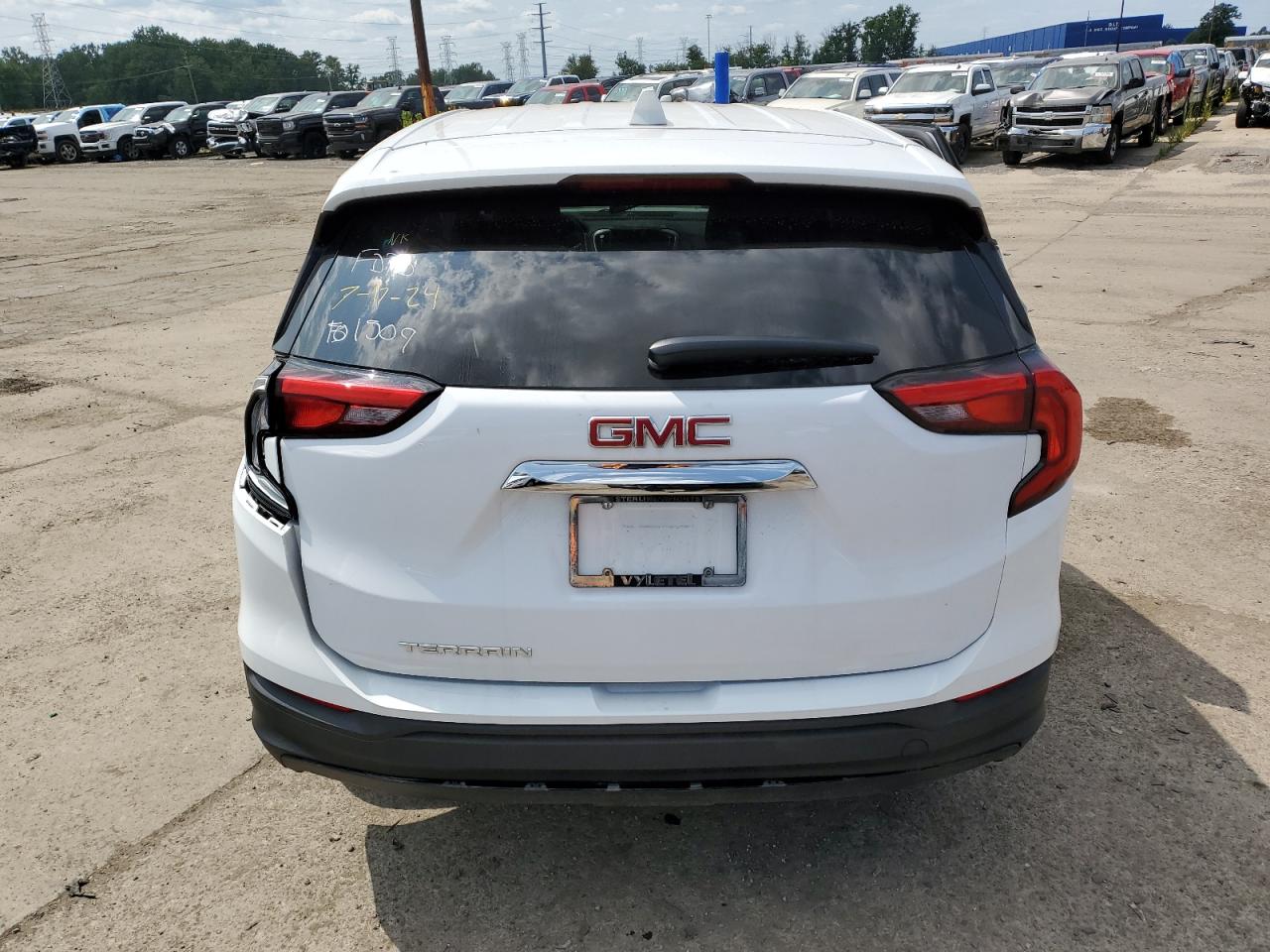 2020 GMC Terrain VIN 3GKALMEV5LL341509 Copart auction photo, all over damage thumbnail 6
