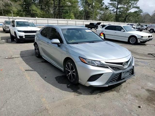 2018 Toyota Camry VIN JTNB11HK6J3033209 Copart auction photo, rear end damage thumbnail 13