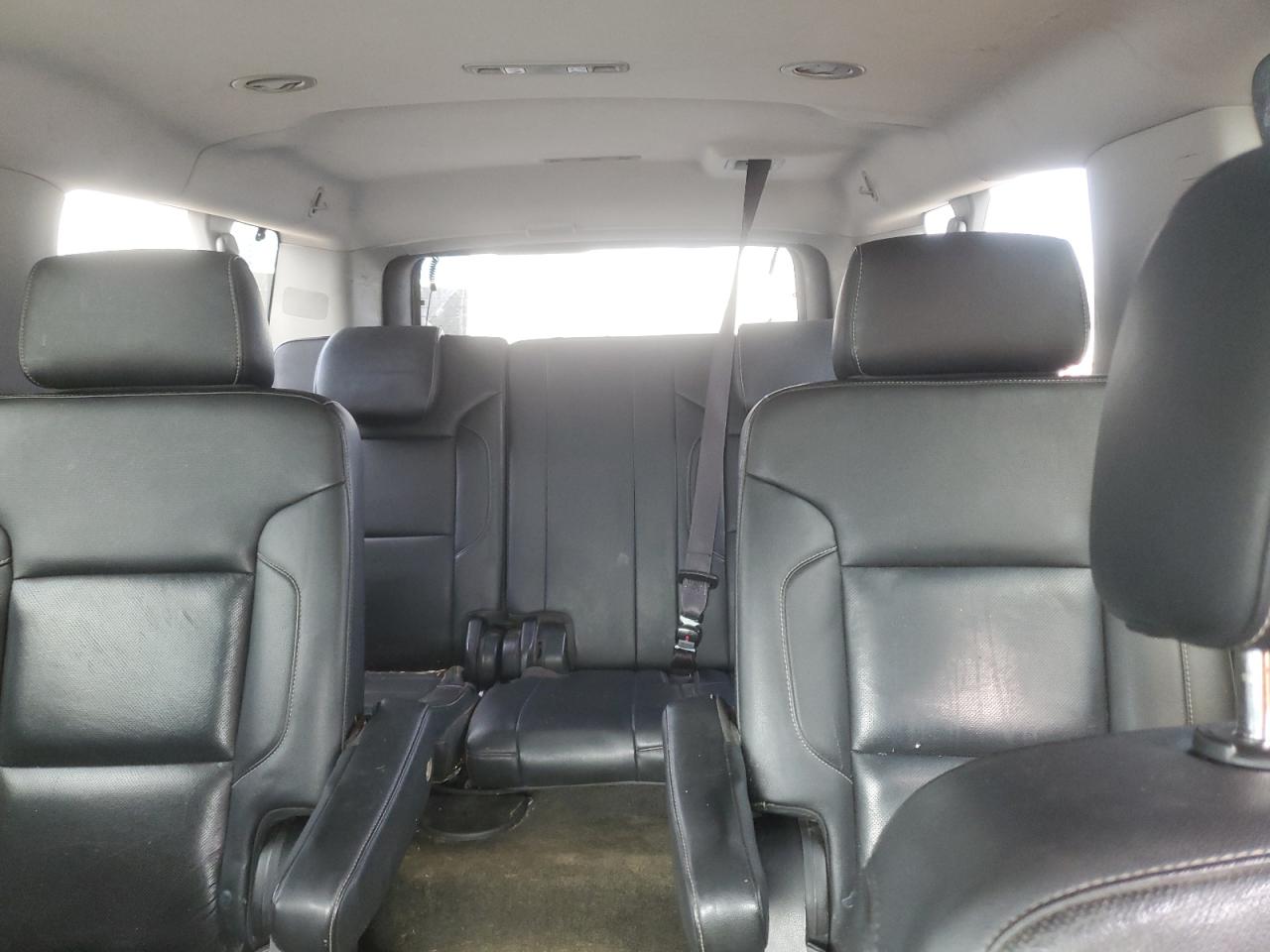 2017 Chevrolet Suburban VIN 1GNSCJKC2HR120815 Copart auction photo, front end / minor dent/scratches damage thumbnail 10