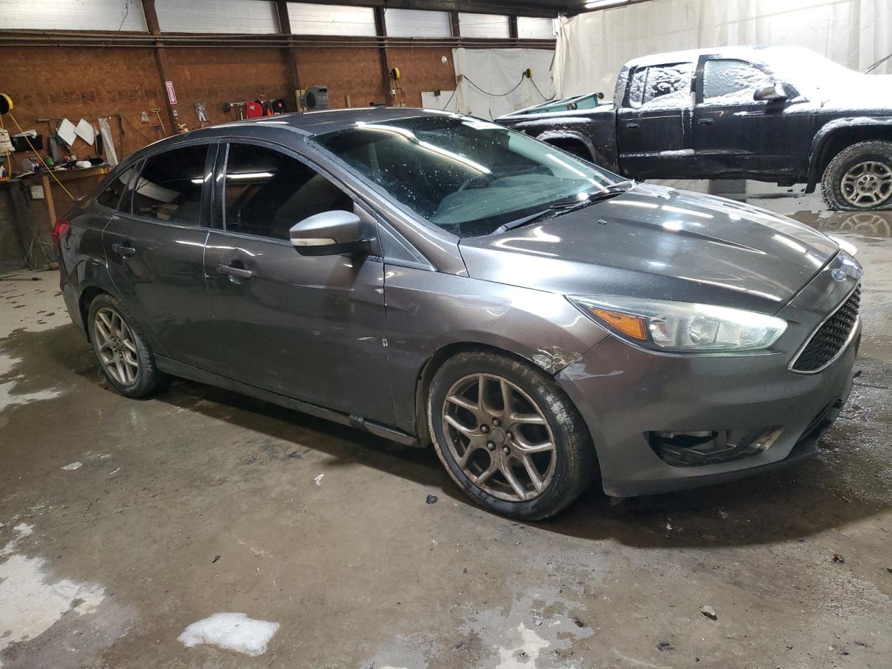 2015 Ford Focus VIN 1FADP3F29FL333737 Copart auction photo, front end / side damage thumbnail 4