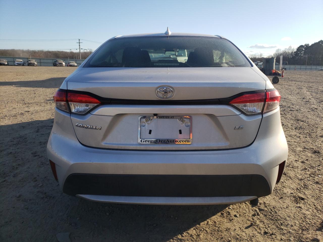 2022 Toyota Corolla VIN JTDEPMAEXN3000449 Copart auction photo, side / front end damage thumbnail 6