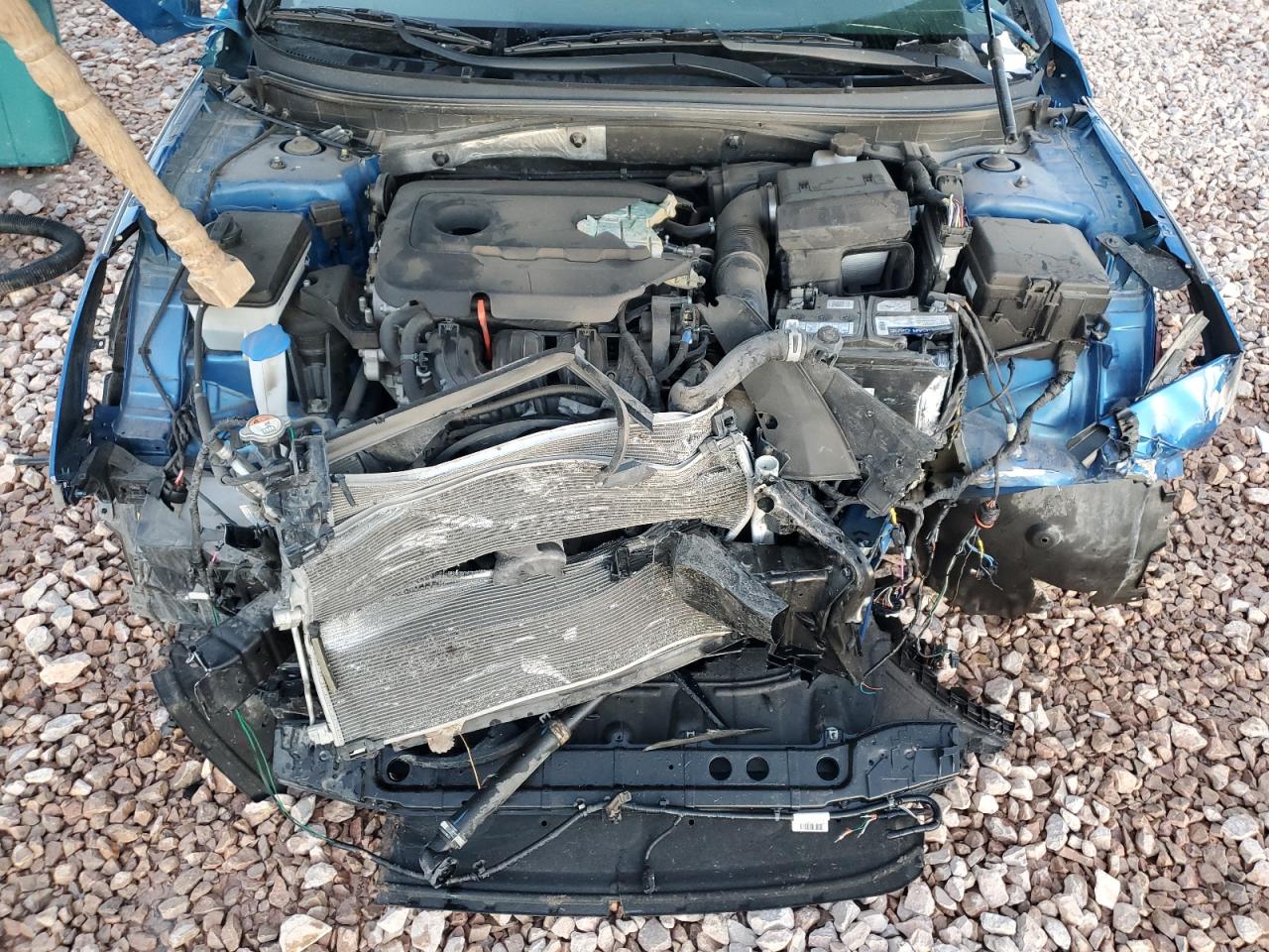 2018 Hyundai Sonata VIN 5NPE34AF3JH657838 Copart auction photo, front end / side damage thumbnail 11