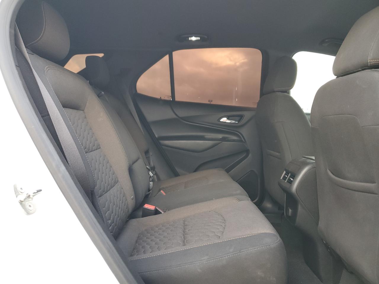 2018 Chevrolet Equinox VIN 2GNAXJEV9J6347899 Copart auction photo, front end / minor dent/scratches damage thumbnail 11
