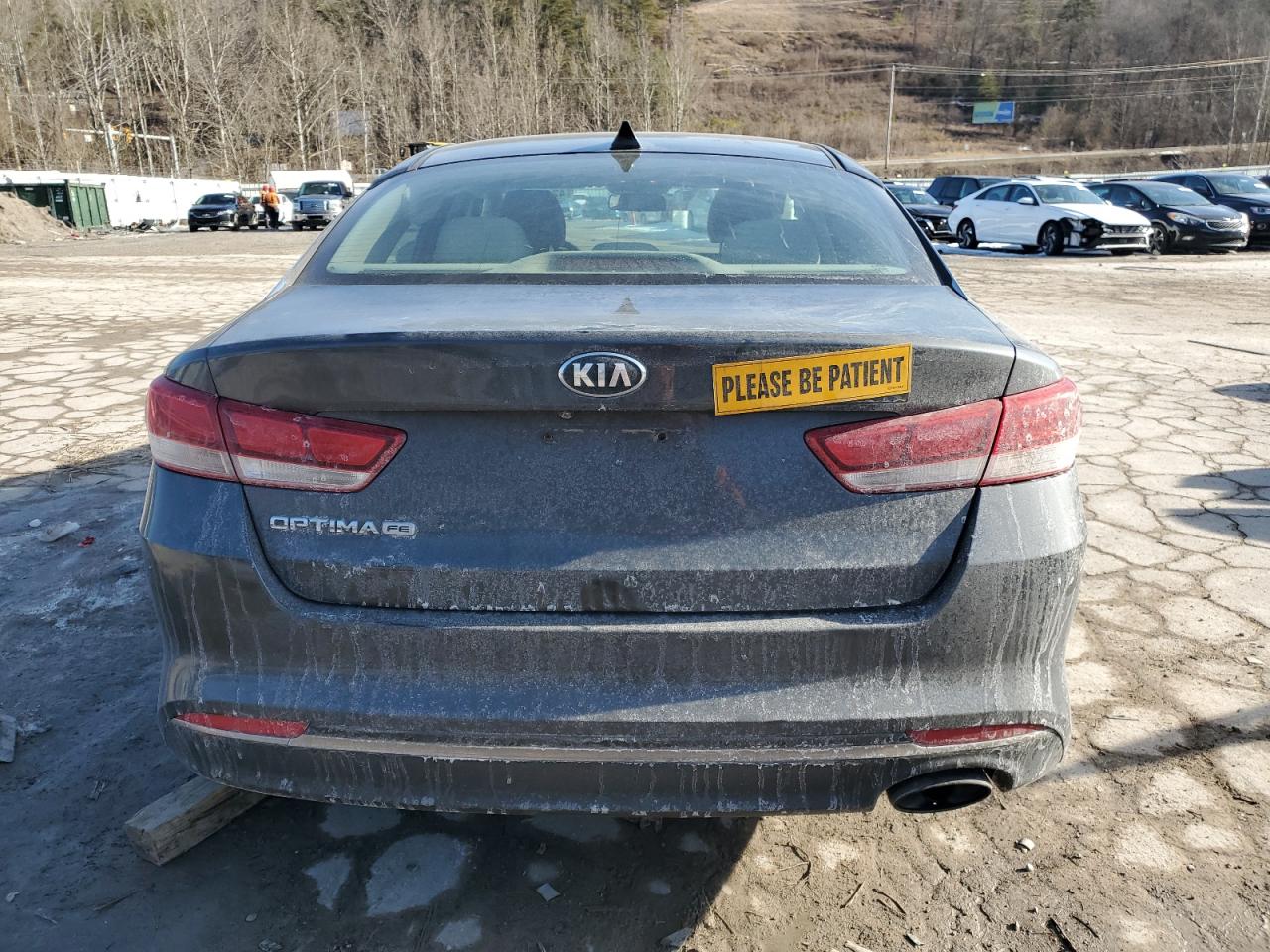 2017 KIA Optima VIN 5XXGT4L38HG152315 Copart auction photo, all over damage thumbnail 6