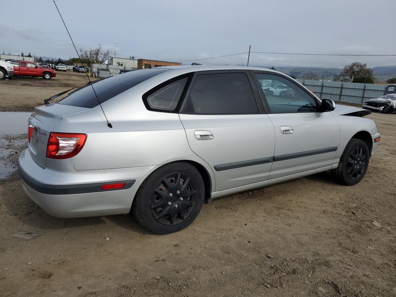 2005 Hyundai Elantra VIN KMHDN56D05U165245 Copart auction photo, all over damage thumbnail 3