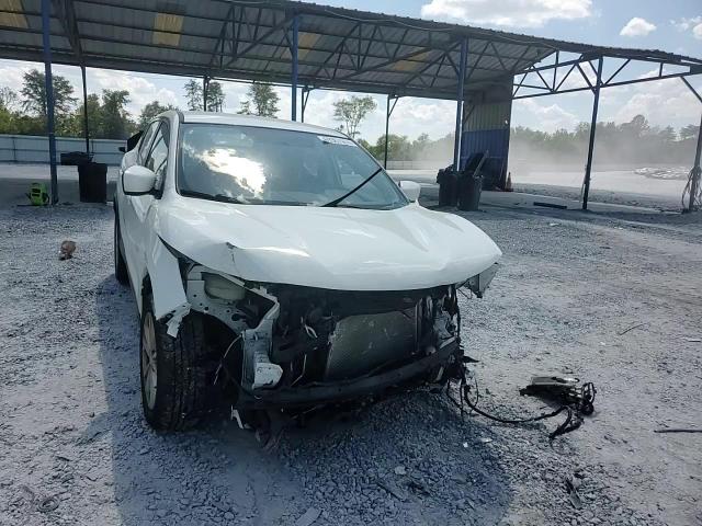 2017 Nissan Rogue VIN JN1BJ1CP4HW012359 Copart auction photo, front end damage thumbnail 11