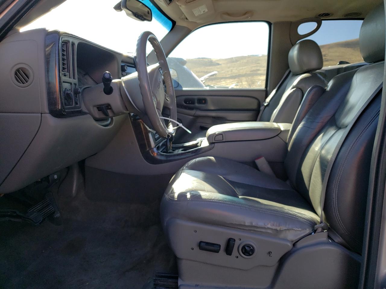 2005 GMC Yukon VIN 1GKEK63U75J205466 Copart auction photo, all over damage thumbnail 7