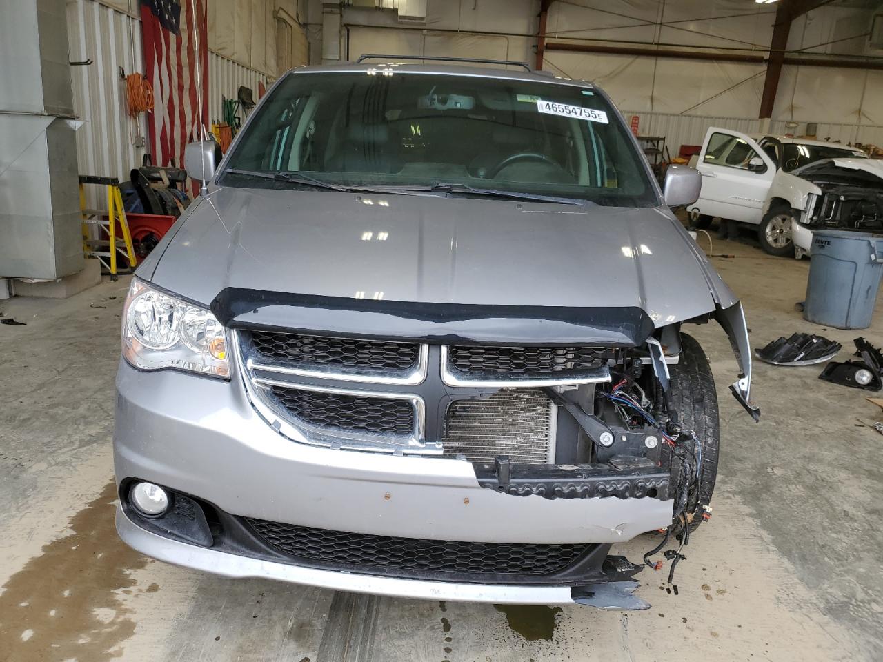 2014 Dodge Caravan VIN 2C4RDGCG1ER194029 Copart auction photo, front end / minor dent/scratches damage thumbnail 5