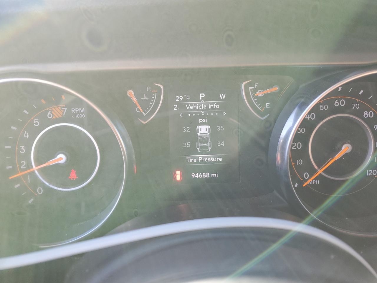 2018 Jeep Wrangler VIN 1C4HJXDN9JW203594 Copart auction photo, minor dent/scratches damage thumbnail 9