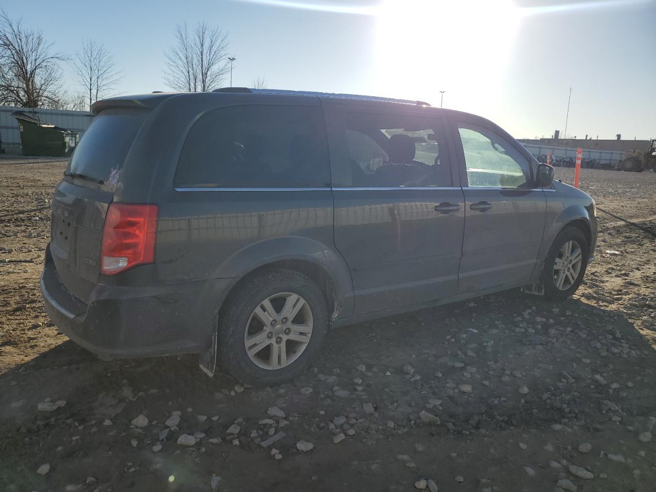 2011 Dodge Caravan VIN 2D4RN5DG0BR629167 Copart auction photo, side damage thumbnail 3