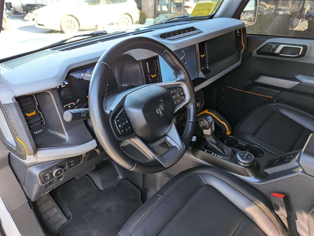 2022 Ford Bronco VIN 1FMEE5DP1NLB56870 Copart auction photo, normal wear damage thumbnail 10