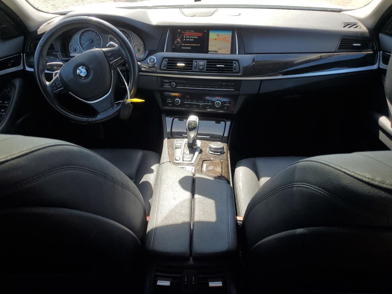 2016 BMW 5er VIN WBA5A5C5XGG353934 Copart auction photo, undercarriage damage thumbnail 8