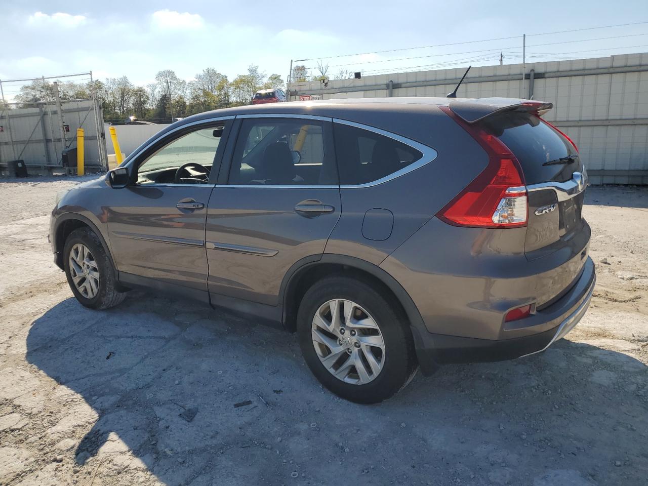 2016 Honda CR-V VIN 2HKRM4H56GH688134 Copart auction photo, front end damage thumbnail 2