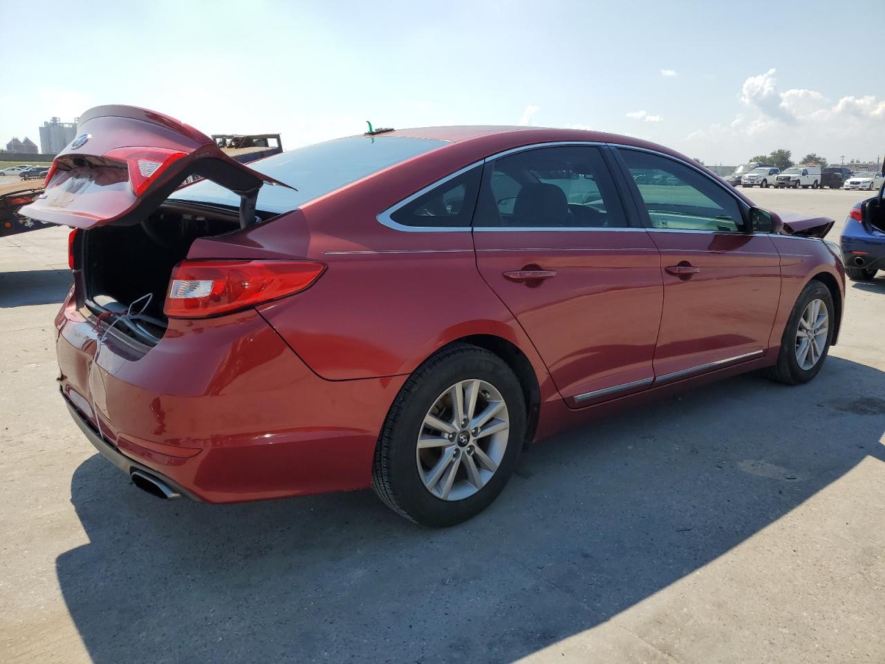 2016 Hyundai Sonata VIN 5NPE24AF8GH332226 Copart auction photo, front end / rear end damage thumbnail 3