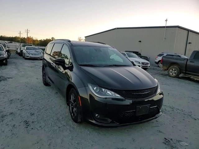 2019 Chrysler Pacifica VIN 2C4RC1GG3KR617683 Copart auction photo, undercarriage damage thumbnail 14