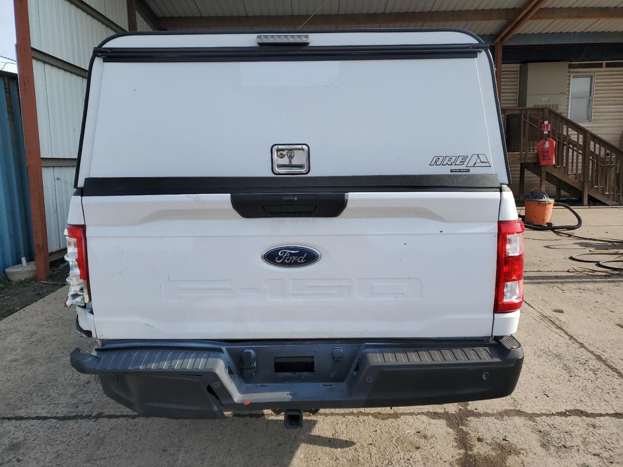 2022 Ford F-150 VIN 1FTMF1CB5NKE07746 Copart auction photo, rear end / side damage thumbnail 6