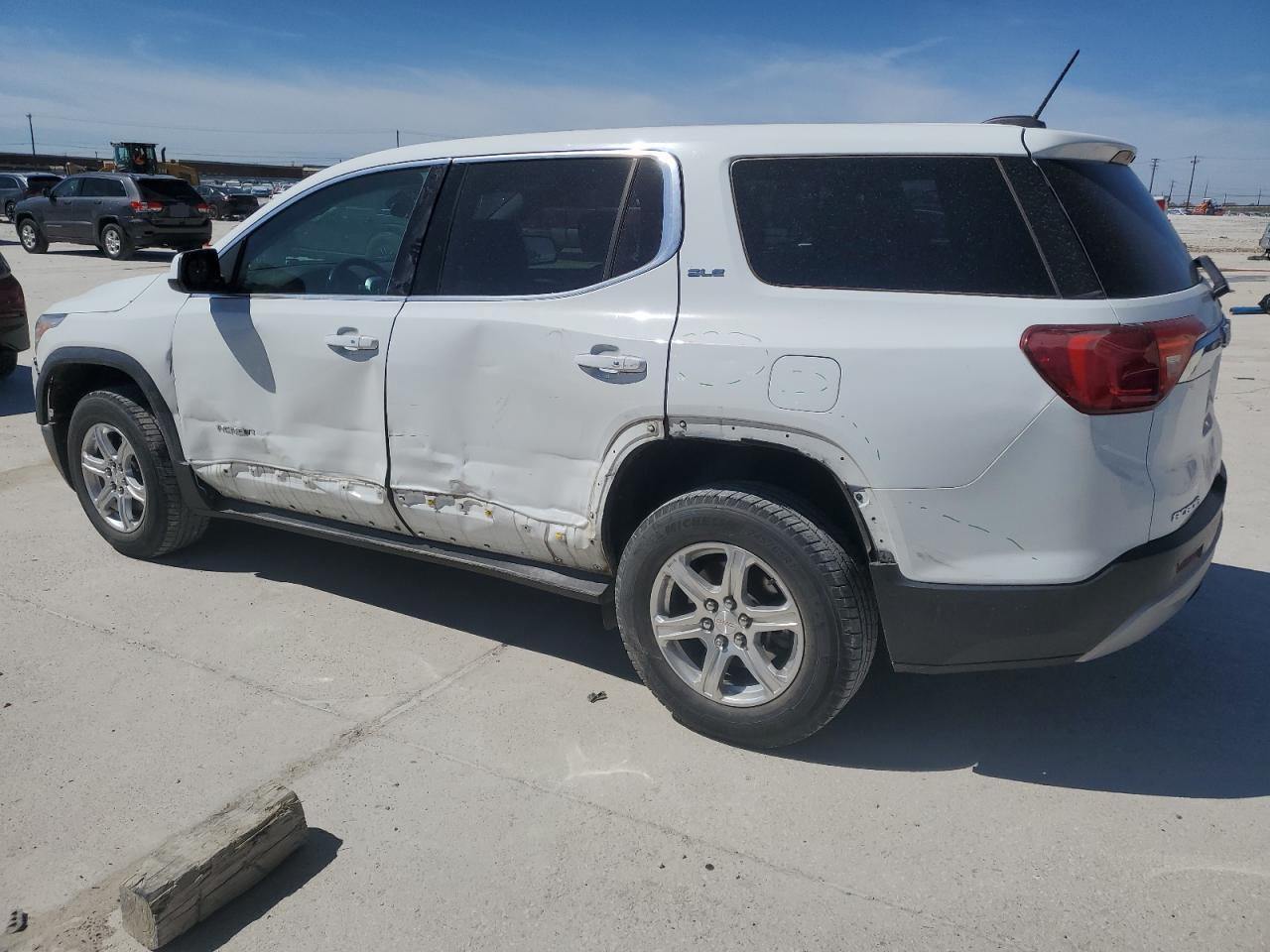 2019 GMC Acadia VIN 1GKKNKLA0KZ118241 Copart auction photo, side / rear end damage thumbnail 2