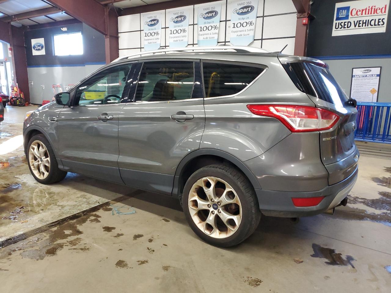 2013 Ford Escape VIN 1FMCU0J91DUB42950 Copart auction photo, minor dent/scratches damage thumbnail 2