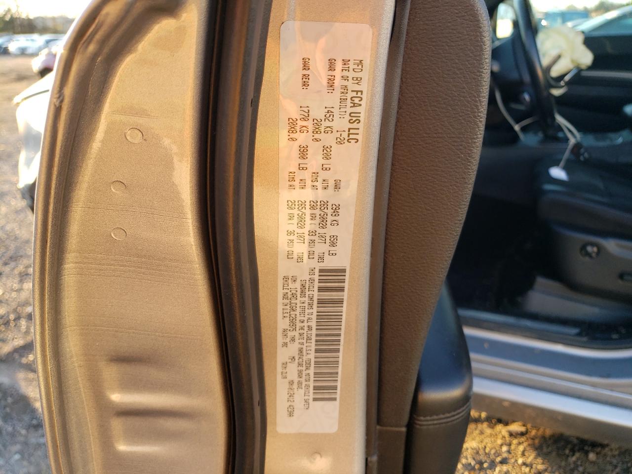 2020 Dodge Durango VIN 1C4RDJDG0LC260975 Copart auction photo, front end / minor dent/scratches damage thumbnail 15