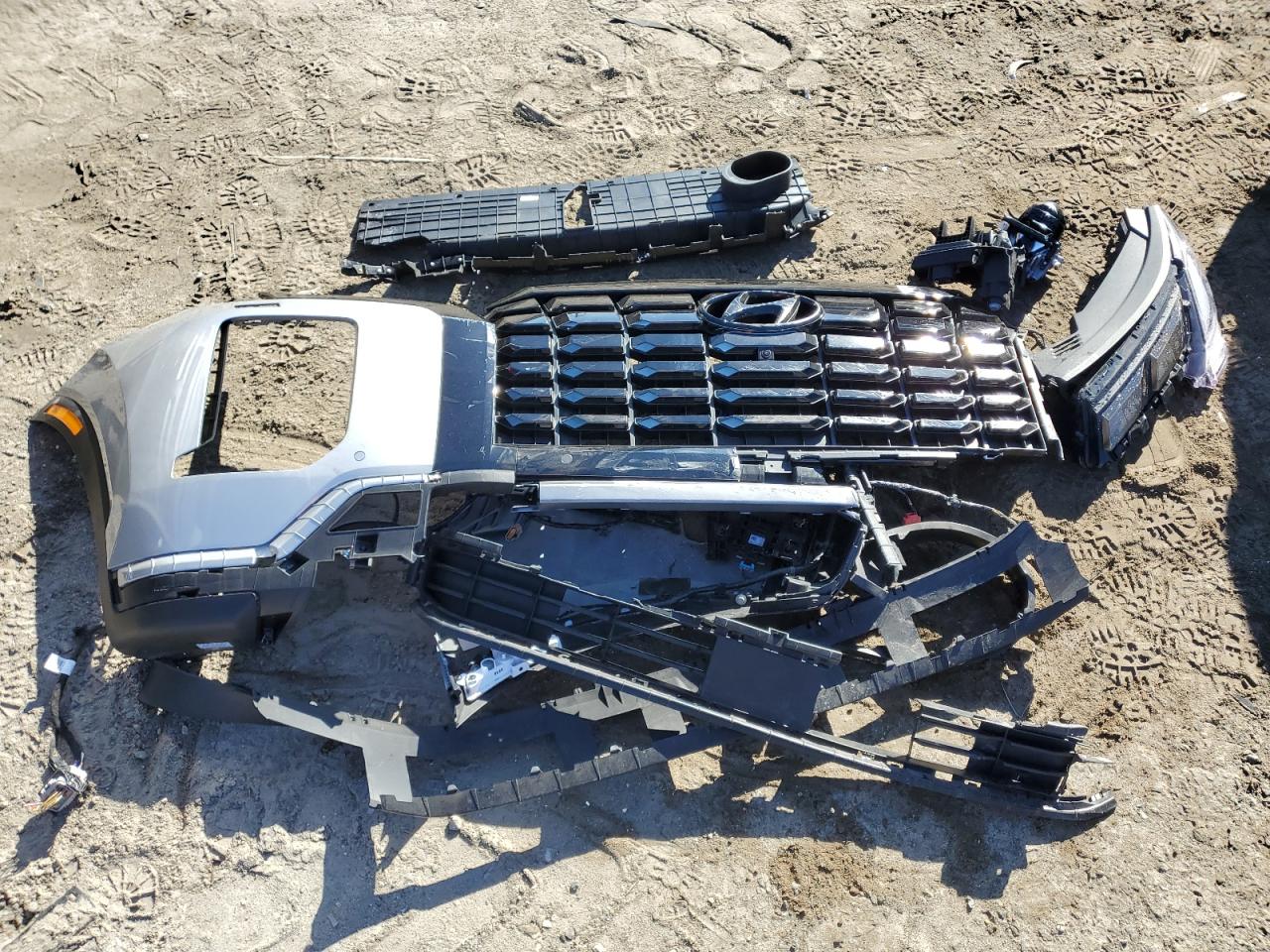 2023 Hyundai Palisade VIN KM8R4DGE6PU636859 Copart auction photo, front end damage thumbnail 13