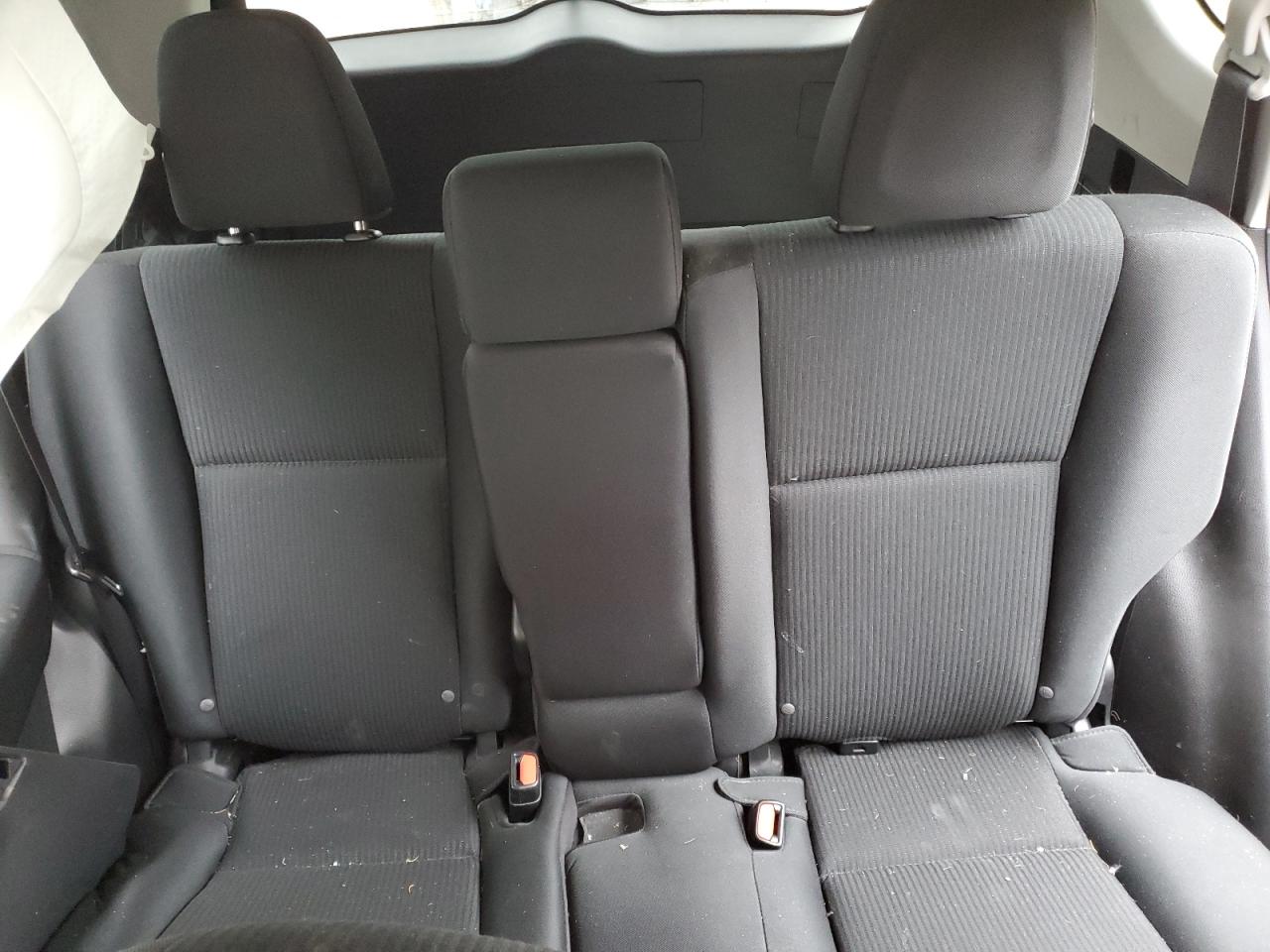 2018 Toyota RAV 4 VIN 2T3BFREV5JW758929 Copart auction photo, side / minor dent/scratches damage thumbnail 10