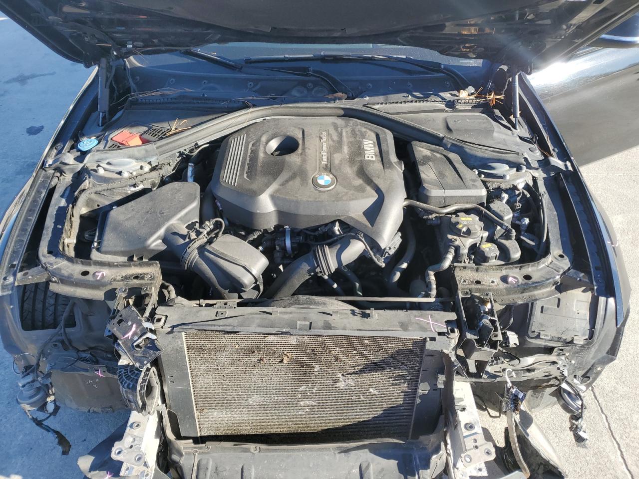 2018 BMW 3er VIN WBA8B9G55JNU58265 Copart auction photo, front end damage thumbnail 12