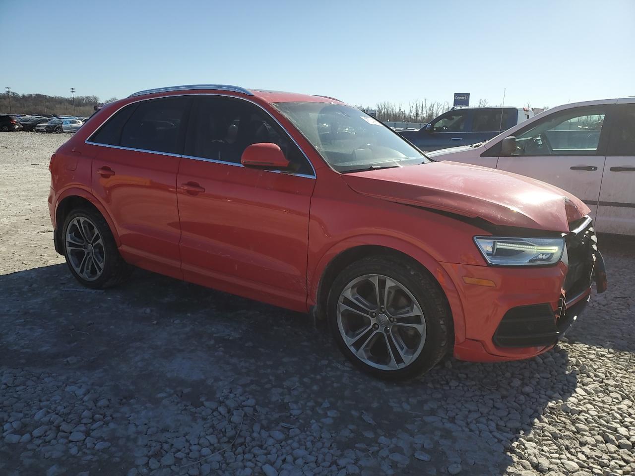2016 Audi Q3 VIN WA1EFCFS0GR013605 Copart auction photo, front end / minor dent/scratches damage thumbnail 4