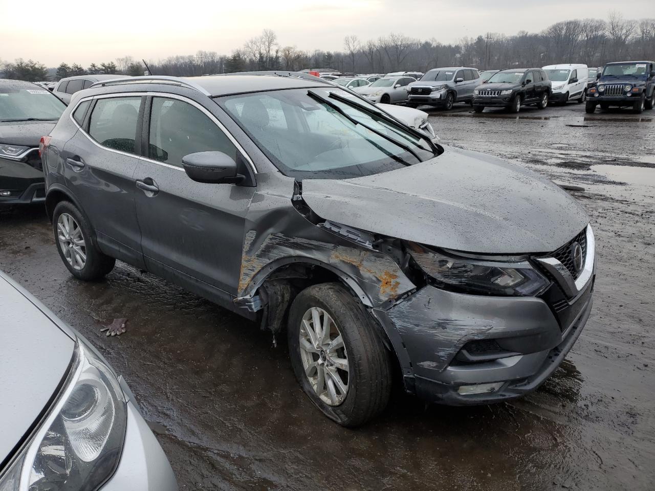 2020 Nissan Rogue VIN JN1BJ1CW7LW367770 Copart auction photo, front end / side damage thumbnail 4
