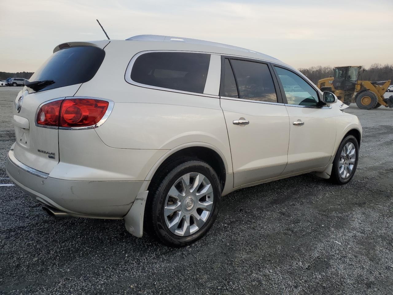 2011 Buick Enclave VIN 5GAKRCED1BJ108783 Copart auction photo, front end damage thumbnail 3