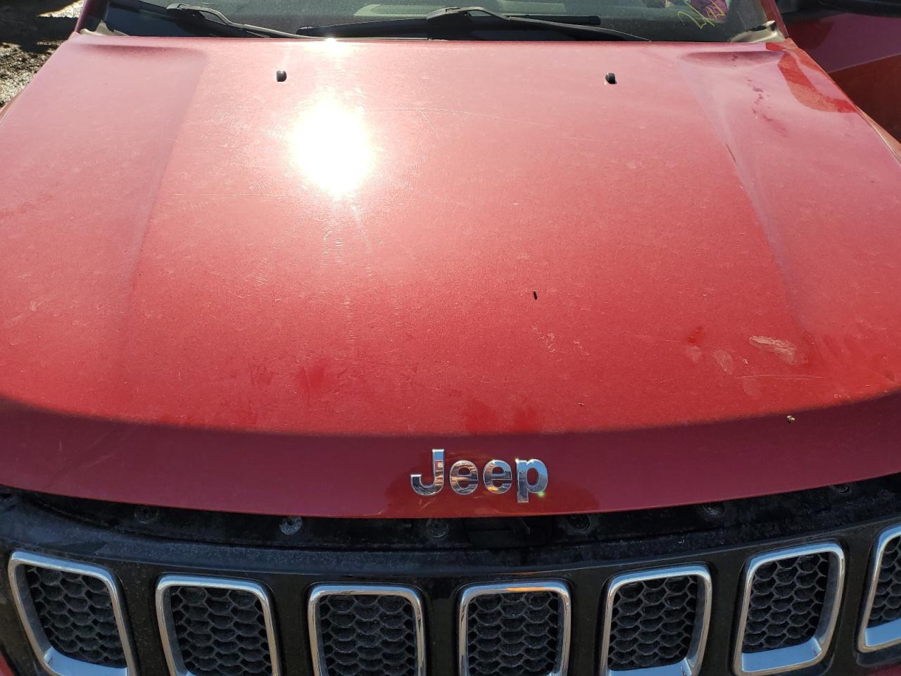 2017 Jeep Compass VIN 3C4NJDAB0HT642713 Copart auction photo, front end / minor dent/scratches damage thumbnail 11