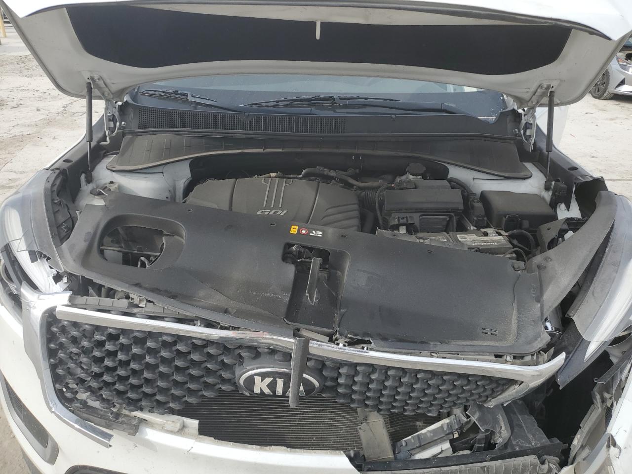 2018 KIA Sorento VIN 5XYPG4A50JG392484 Copart auction photo, front end / rear end damage thumbnail 14
