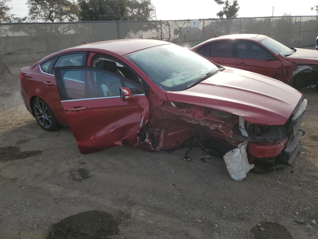 2020 Ford Fusion VIN 3FA6P0CD6LR196038 Copart auction photo, all over damage thumbnail 4