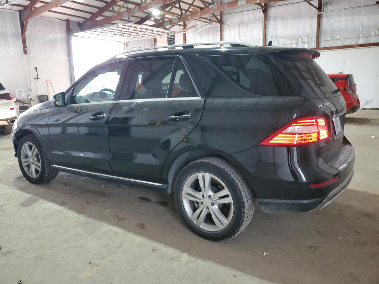 2015 Mercedes-Benz M-klasse VIN 4JGDA5JB0FA456879 Copart auction photo, front end damage thumbnail 2