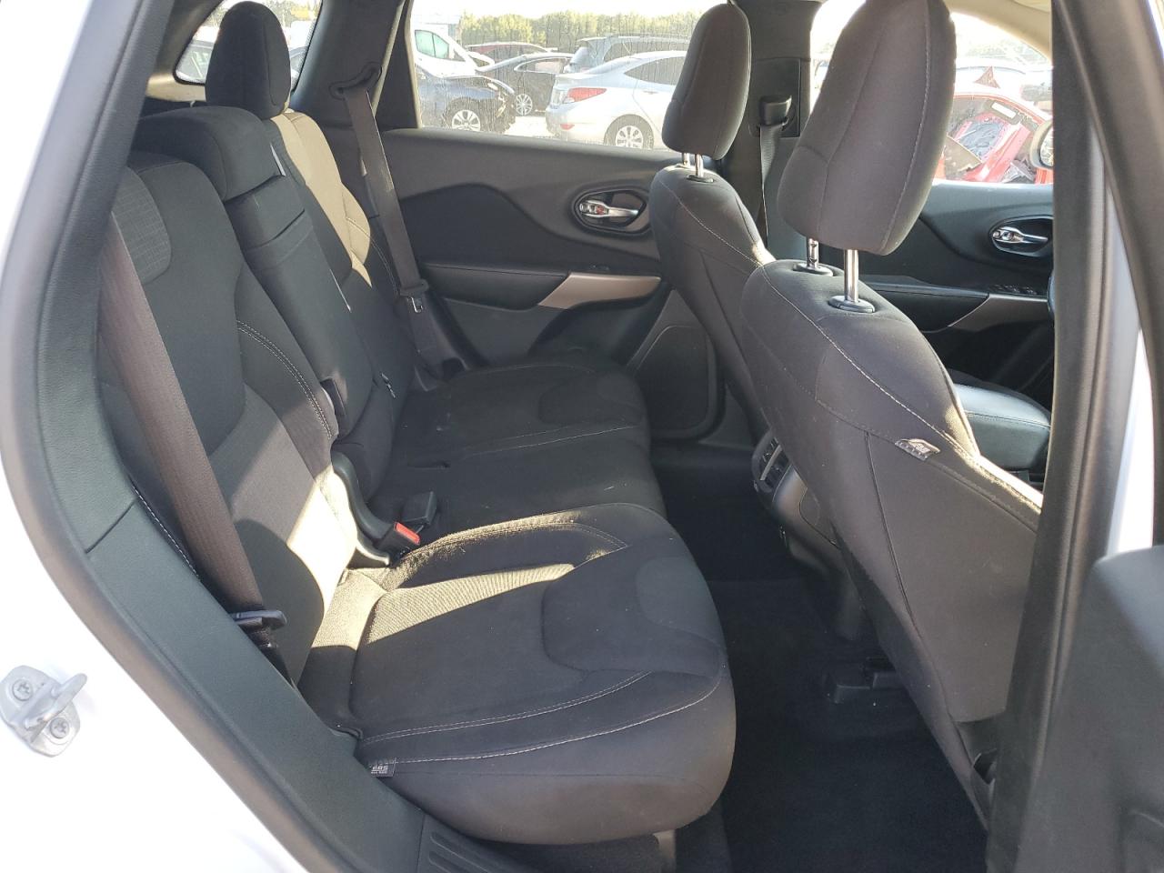 2017 Jeep Grand Cherokee VIN 1C4PJLCB1HW661300 Copart auction photo, side damage thumbnail 12