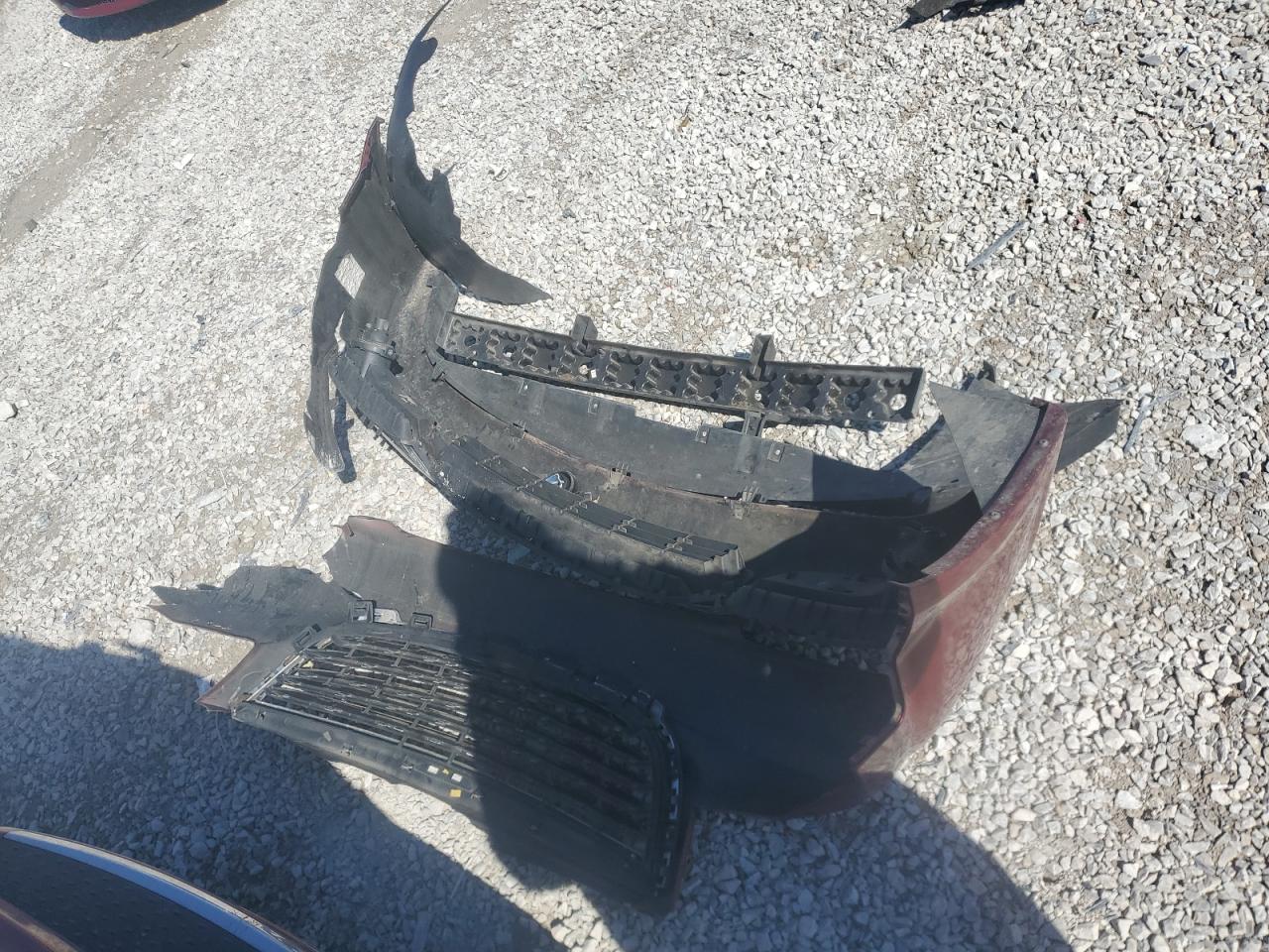 2011 Chrysler Town & Country VIN 2A4RR5DG6BR750698 Copart auction photo, front end / side damage thumbnail 13