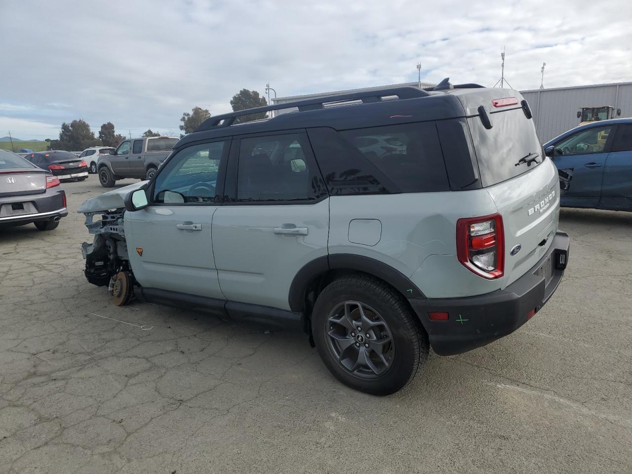 2022 Ford Bronco VIN 3FMCR9D97NRE34421 Copart auction photo, front end / rear end damage thumbnail 2