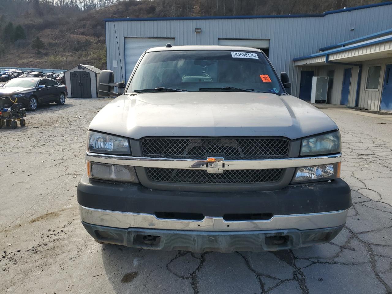 2004 Chevrolet Silverado VIN 1GCHK29U64E352121 Copart auction photo, water/flood / rear end damage thumbnail 5